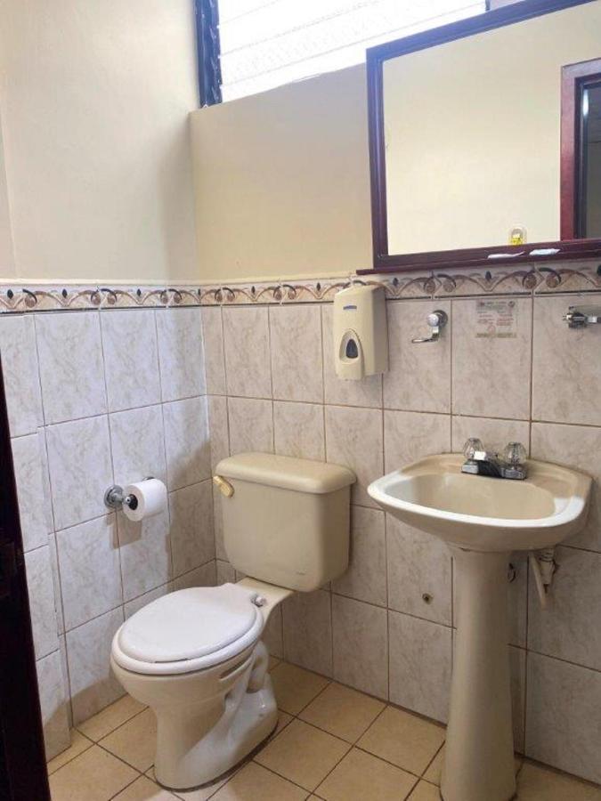 Hotel D'Mario Lago Agrio Εξωτερικό φωτογραφία