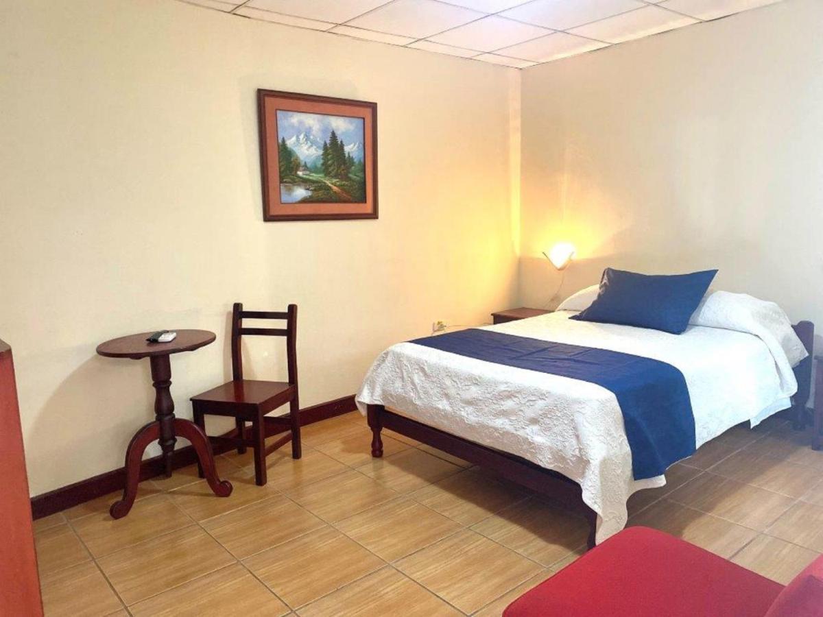 Hotel D'Mario Lago Agrio Εξωτερικό φωτογραφία
